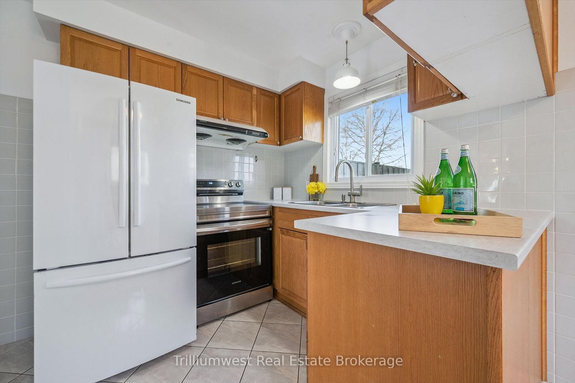 131 Sanderson Drive photo 15