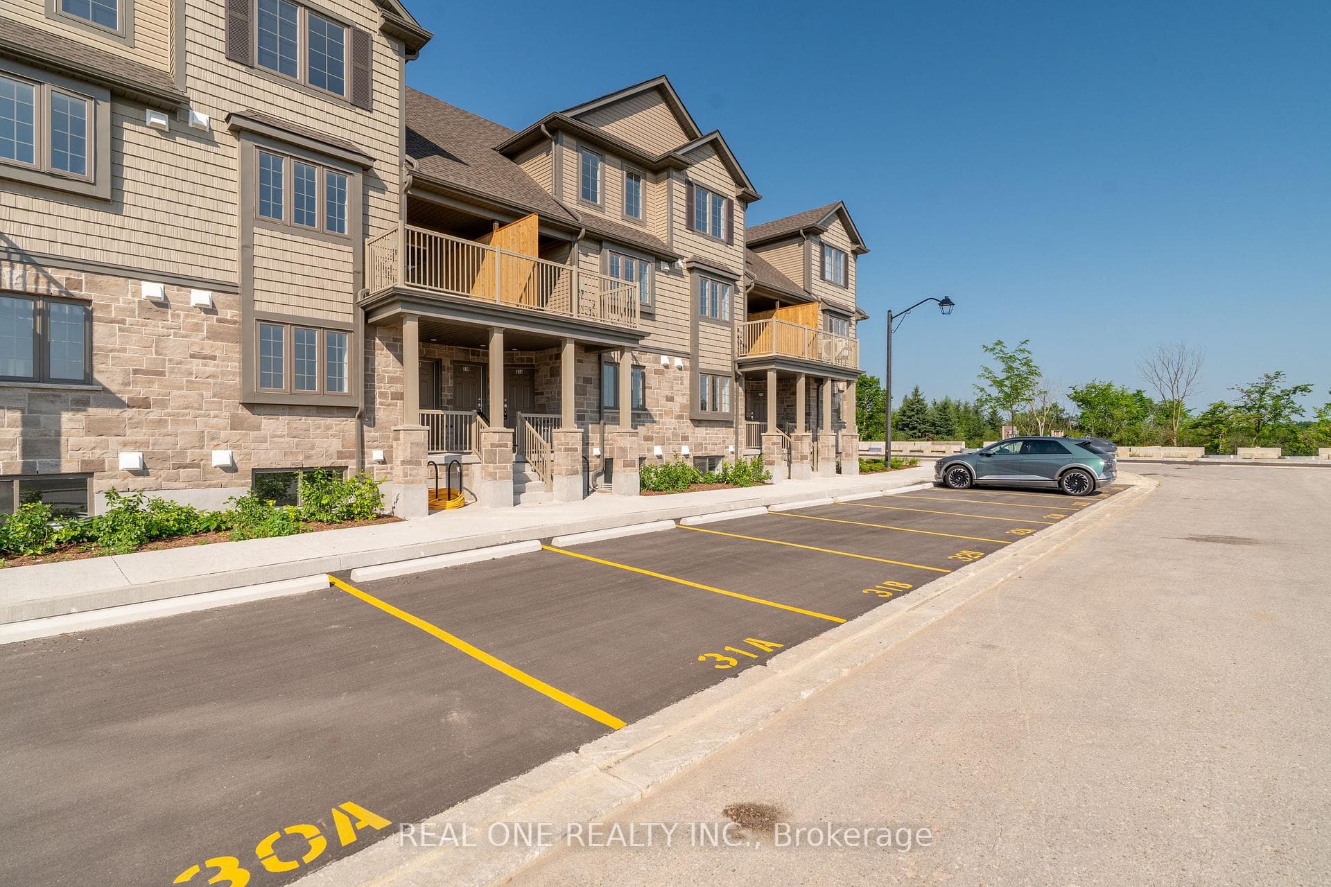 85 Mullin Drive Unit 31B photo 2