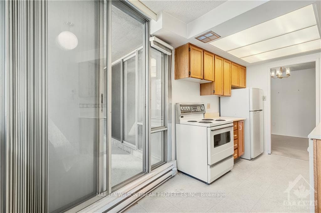 530 LAURIER Avenue Unit 507 photo 11