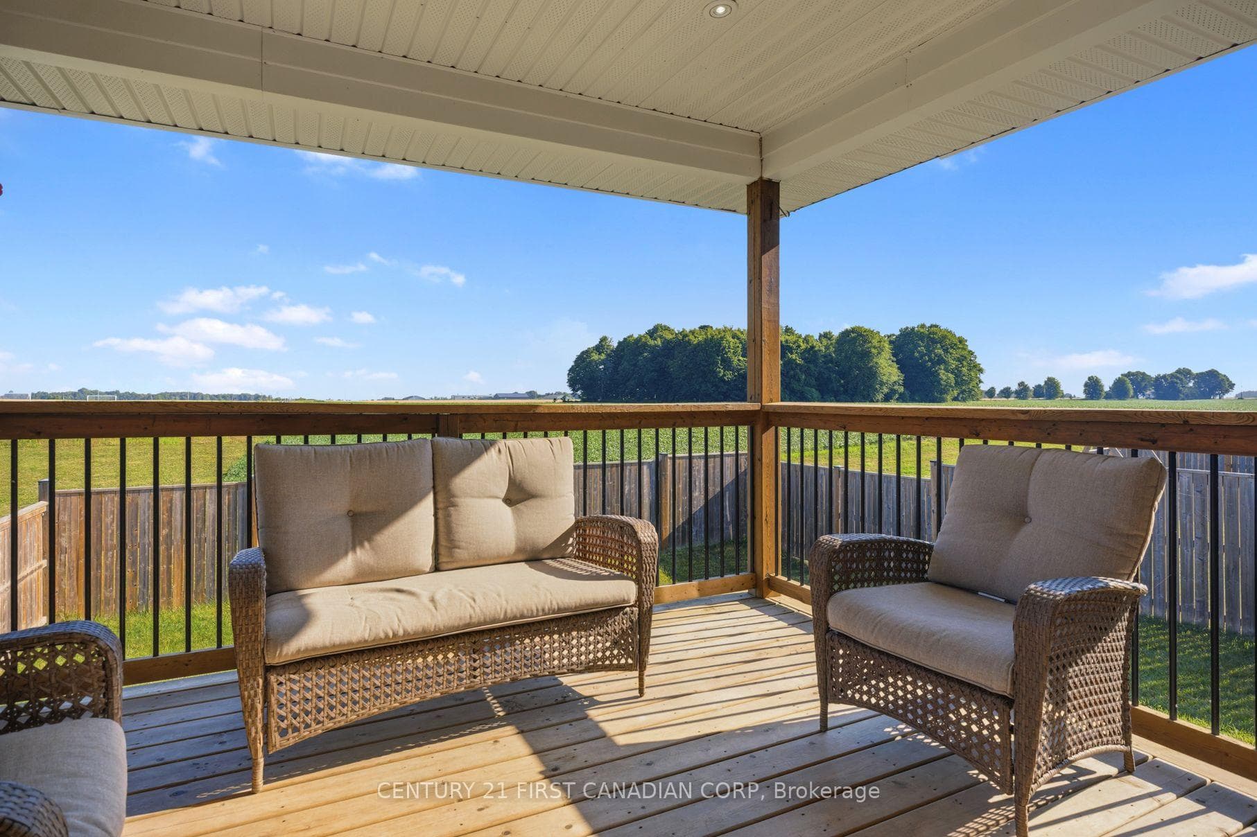 182 Gilmour Drive photo 31