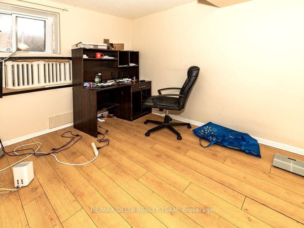 290-292 Daly Avenue photo 10