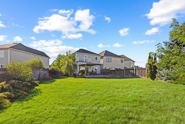 35 Fiddlehead Crescent photo 27