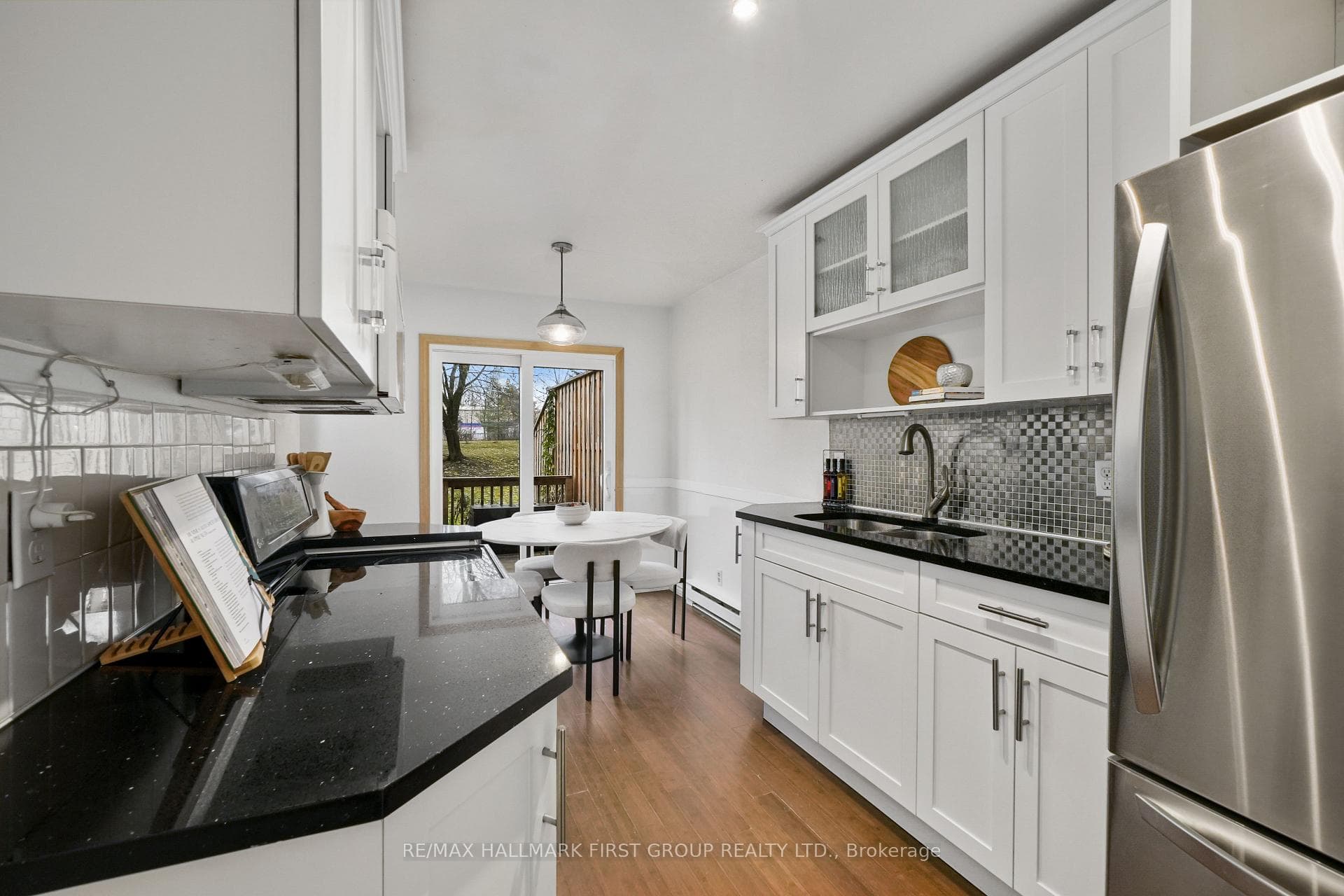 25 Progress Avenue Unit 6 photo 12