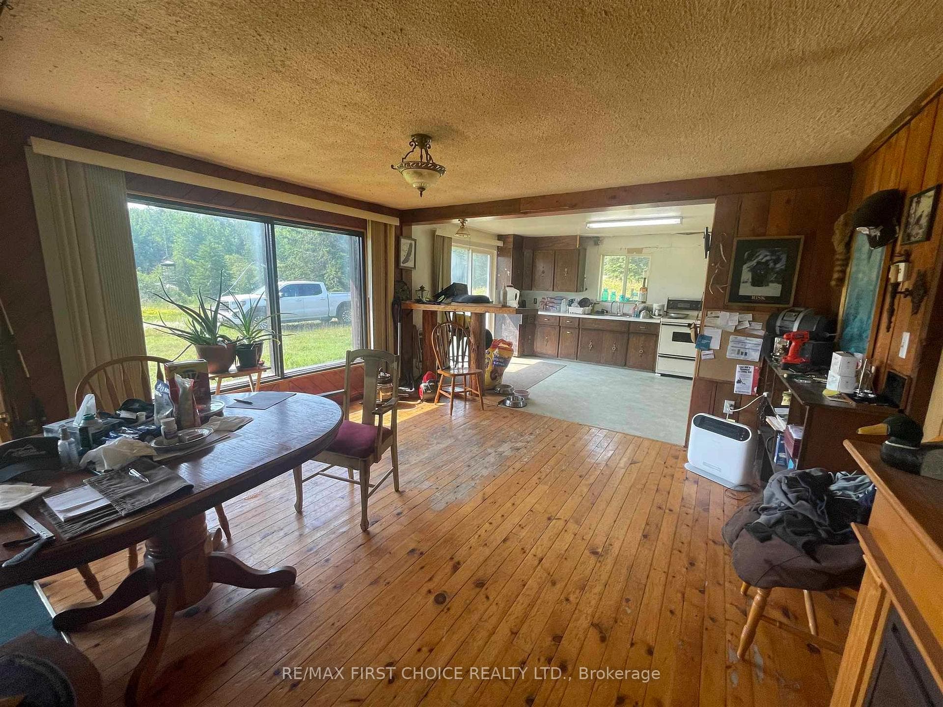 107 Houde Road photo 11