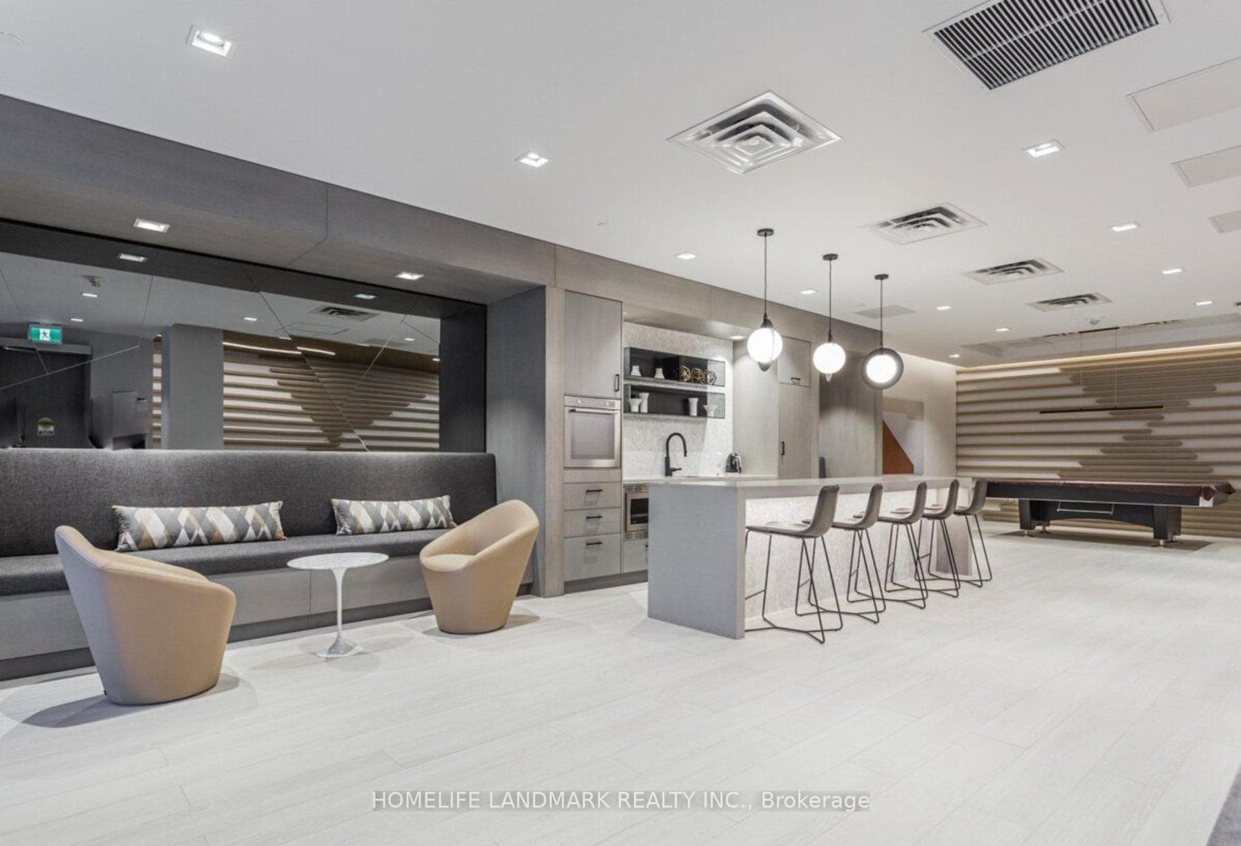 180 Fairview Mall Drive Unit 211 photo 18
