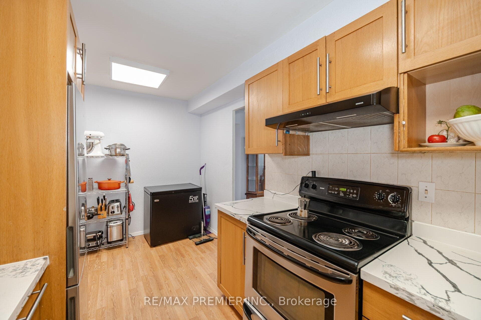 61 Richview Road Unit 2003 photo 15