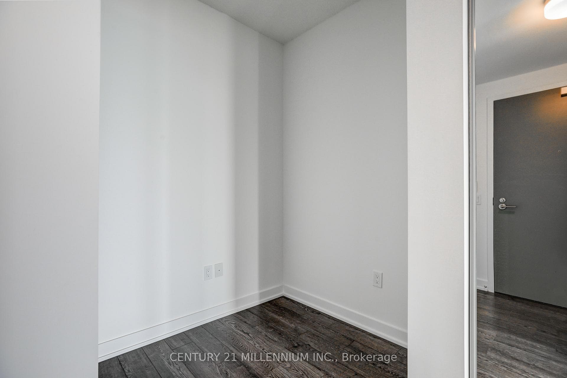 50 O'Neill Road Unit 2712 photo 4