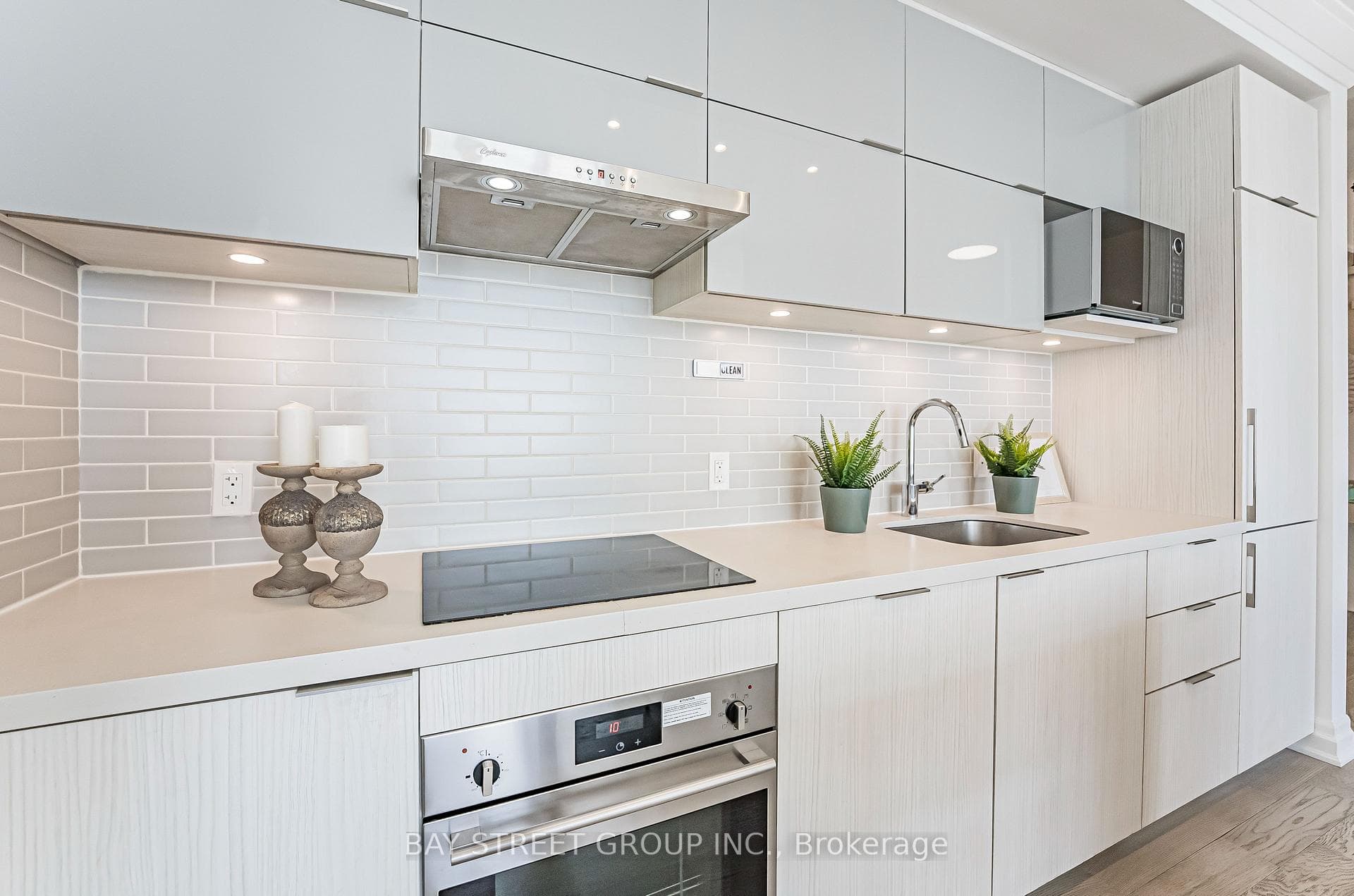 8 Rouge Valley Drive Unit 104B photo 16