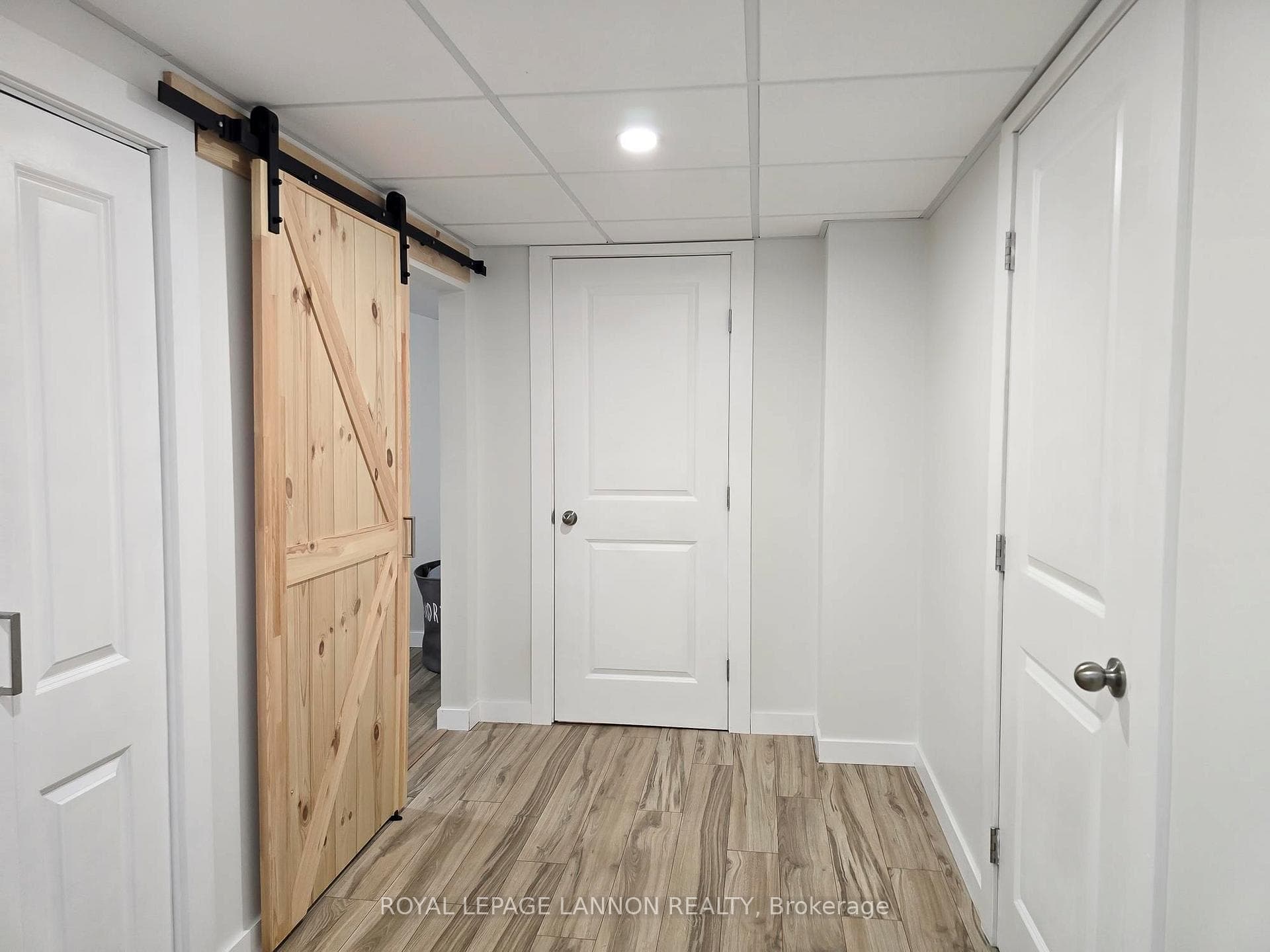 131 Maplewood Street photo 15