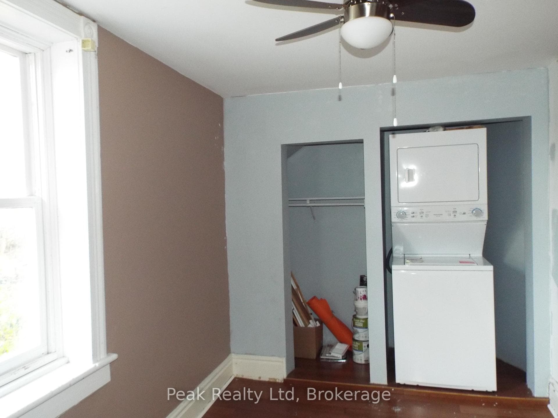 90 John St Street photo 18