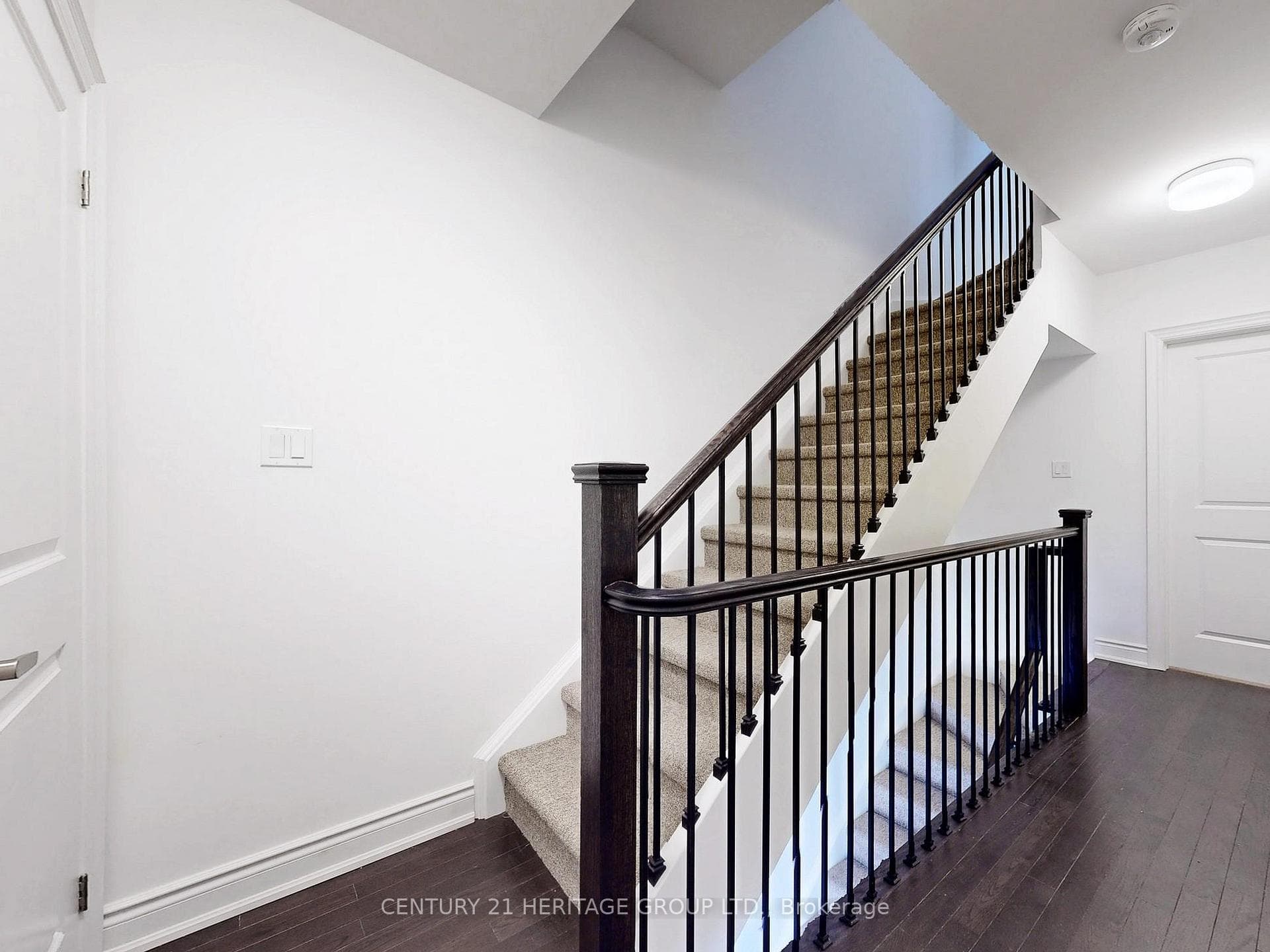 150 Joymar Drive Unit 93 photo 22