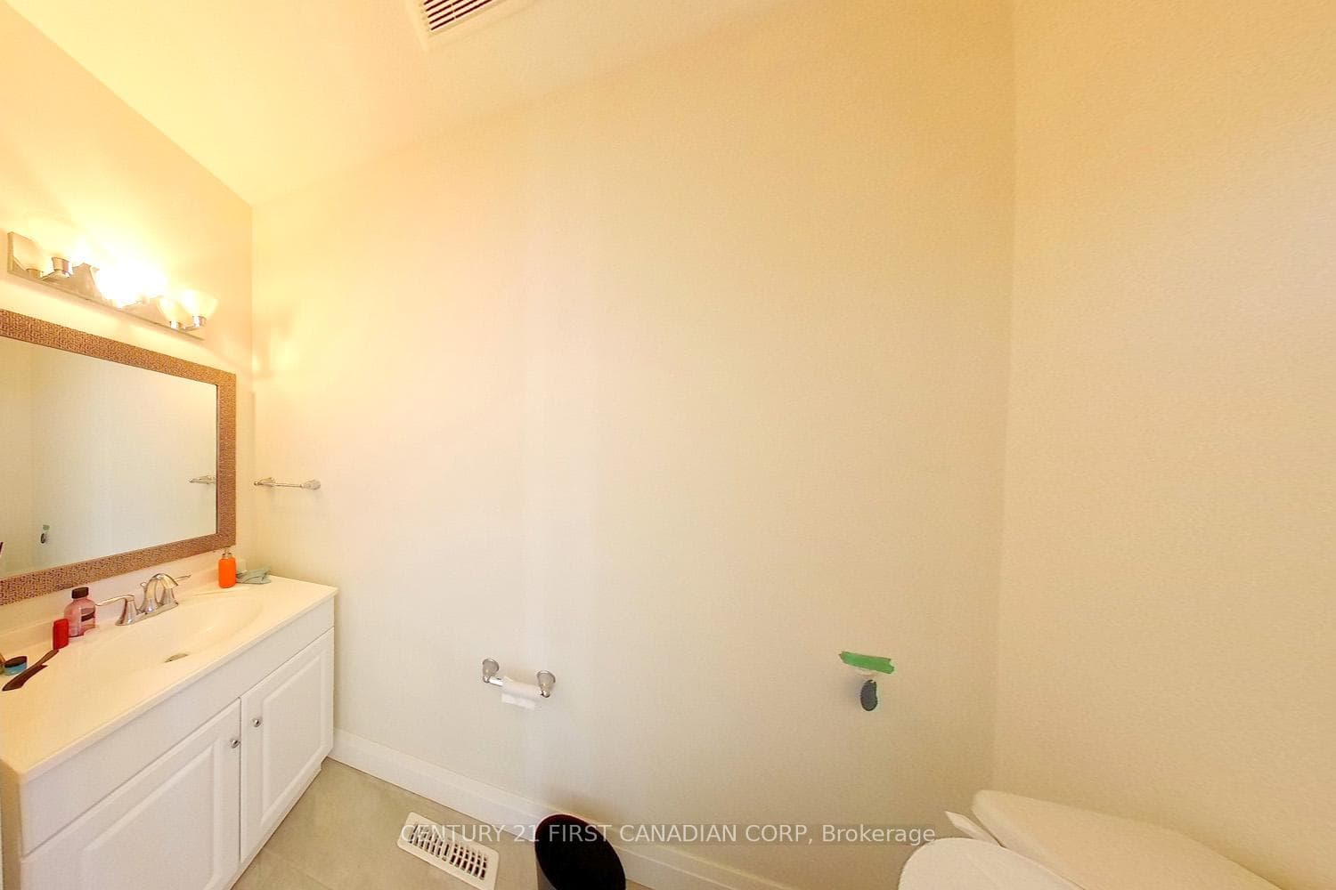 619 Freeport Street photo 12