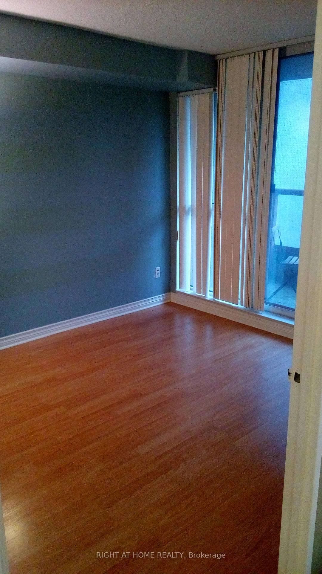 736 Bay Street Unit 1409 photo 1