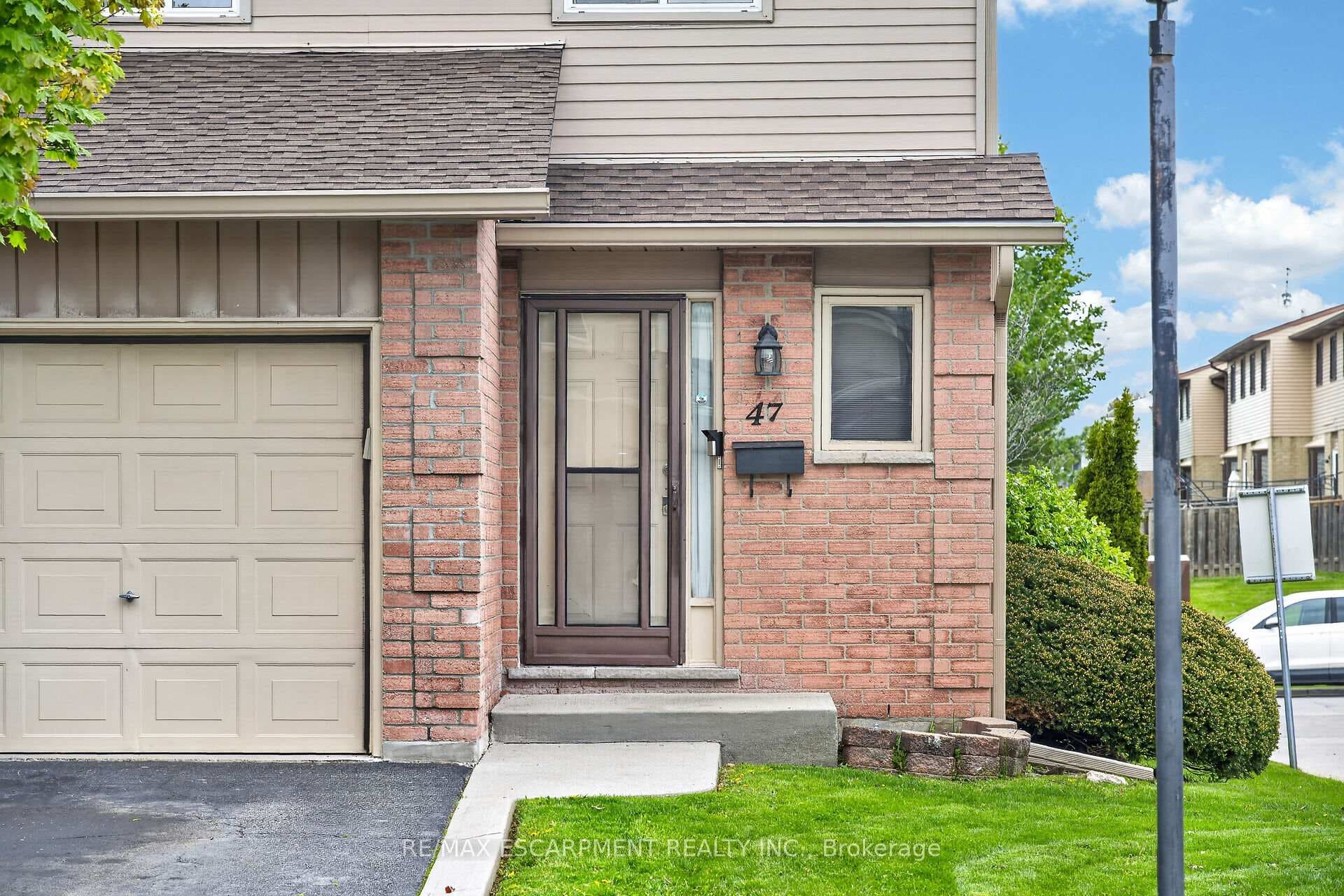 1675 Upper Gage Avenue Unit 47 photo 2
