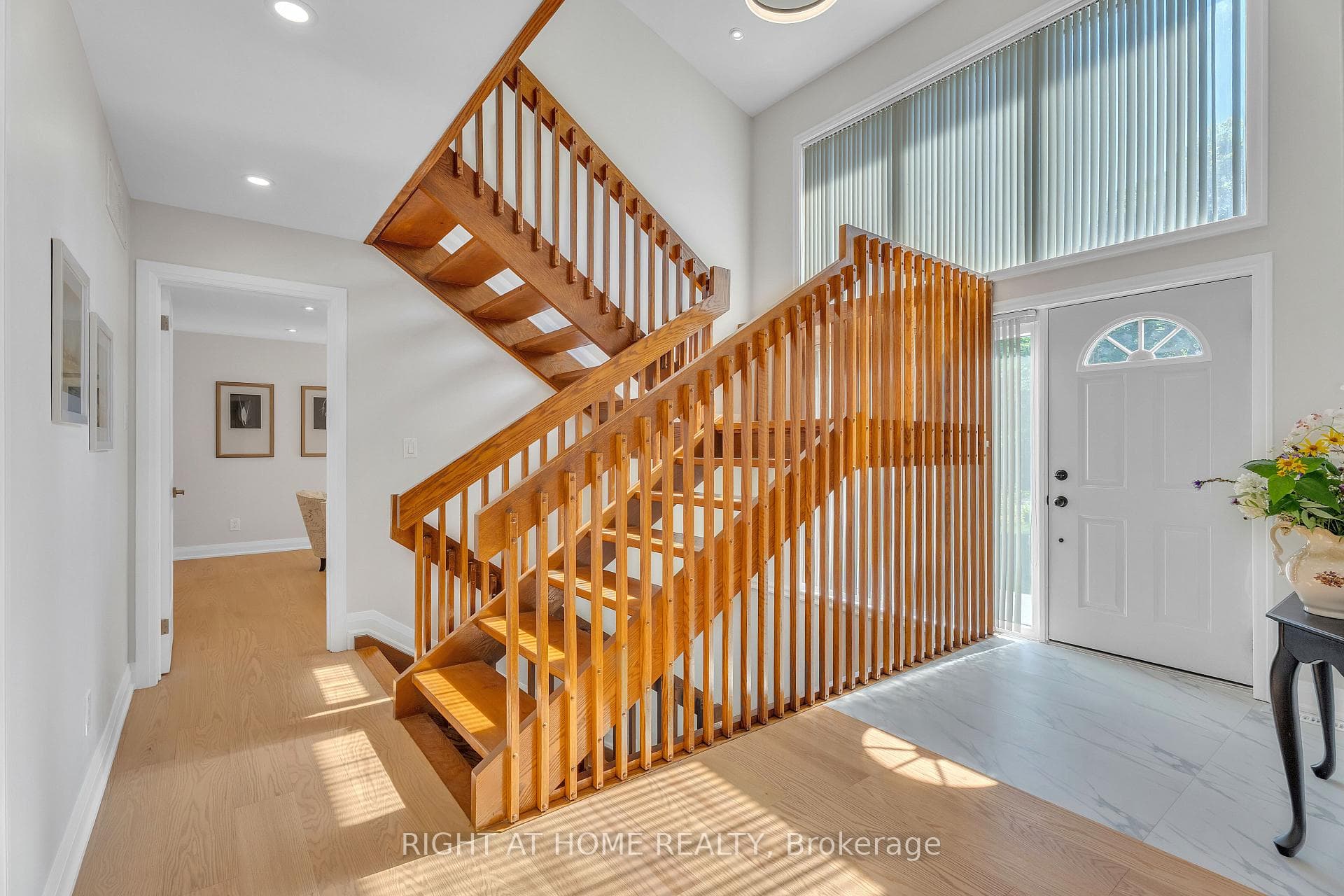 26 GRASMERE Crescent photo 5