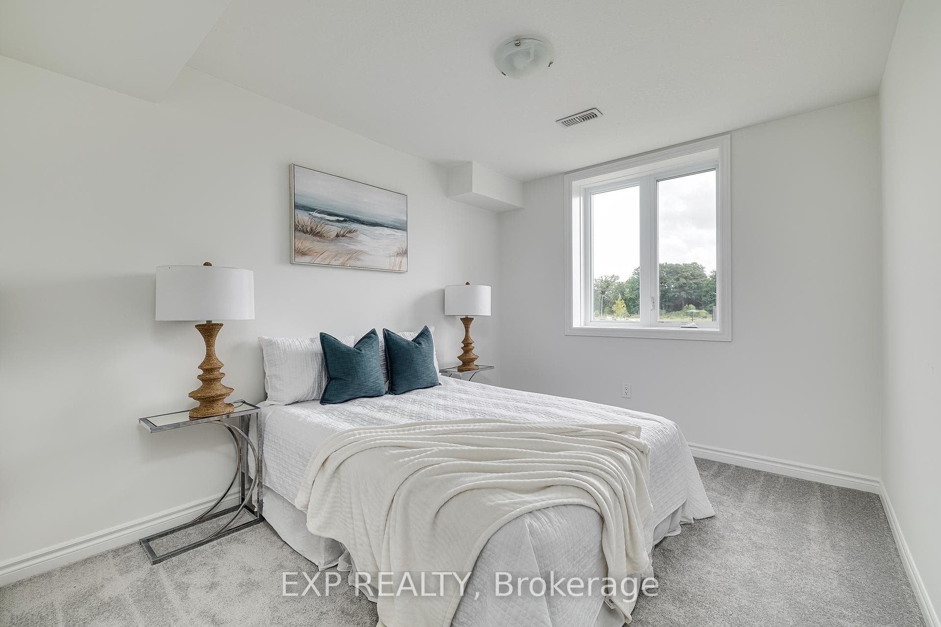 114 Delong Drive photo 26