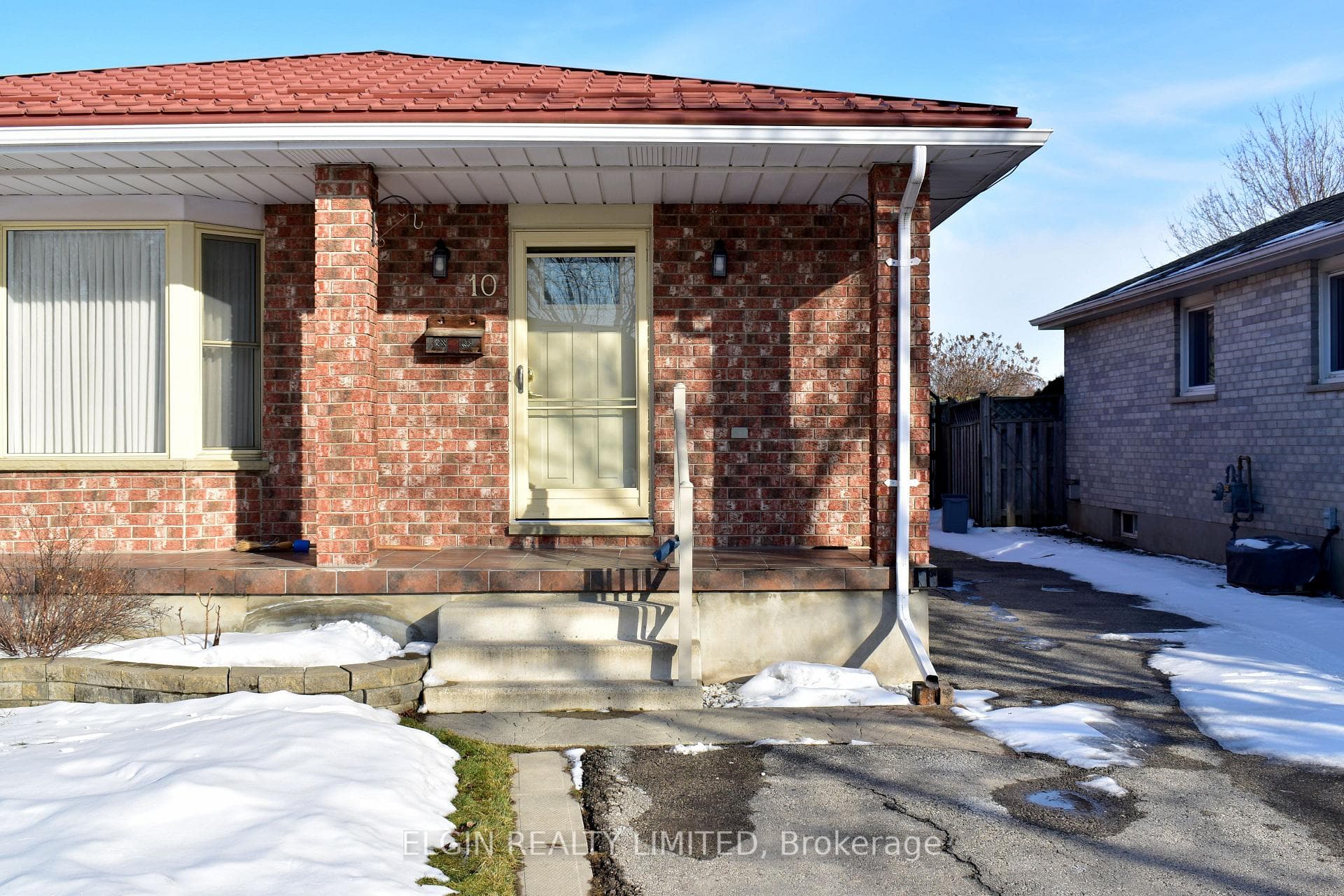 10 Palmer Court photo 18
