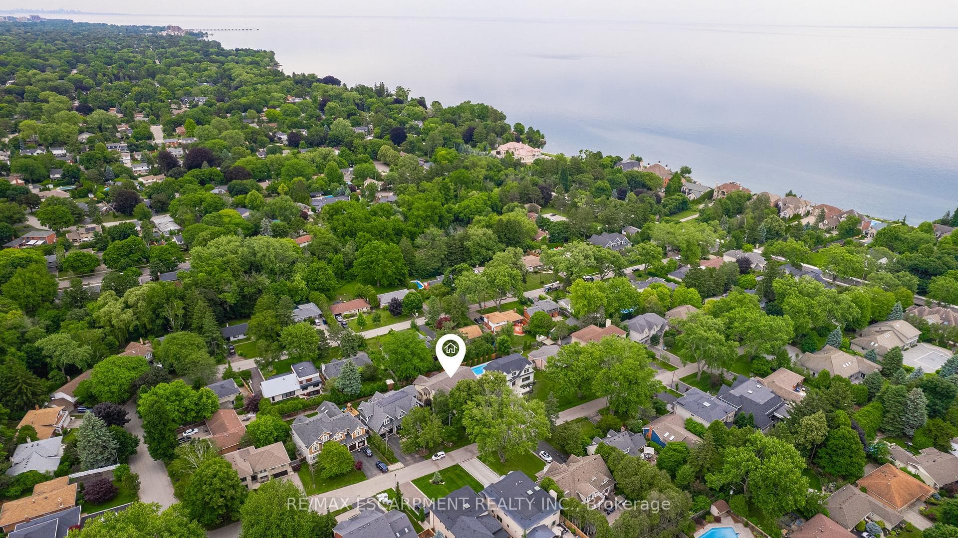 249 Lakeside Avenue photo 2