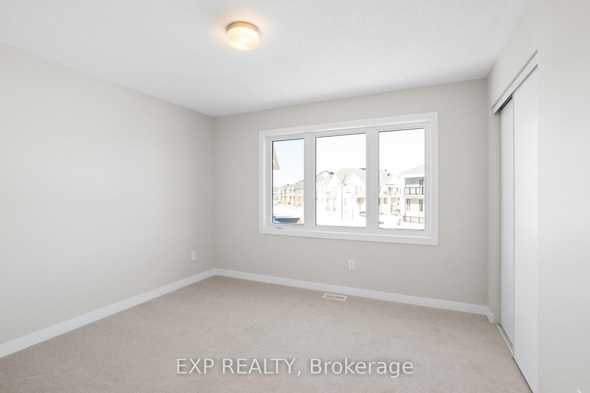 166 Beebalm Crescent photo 22