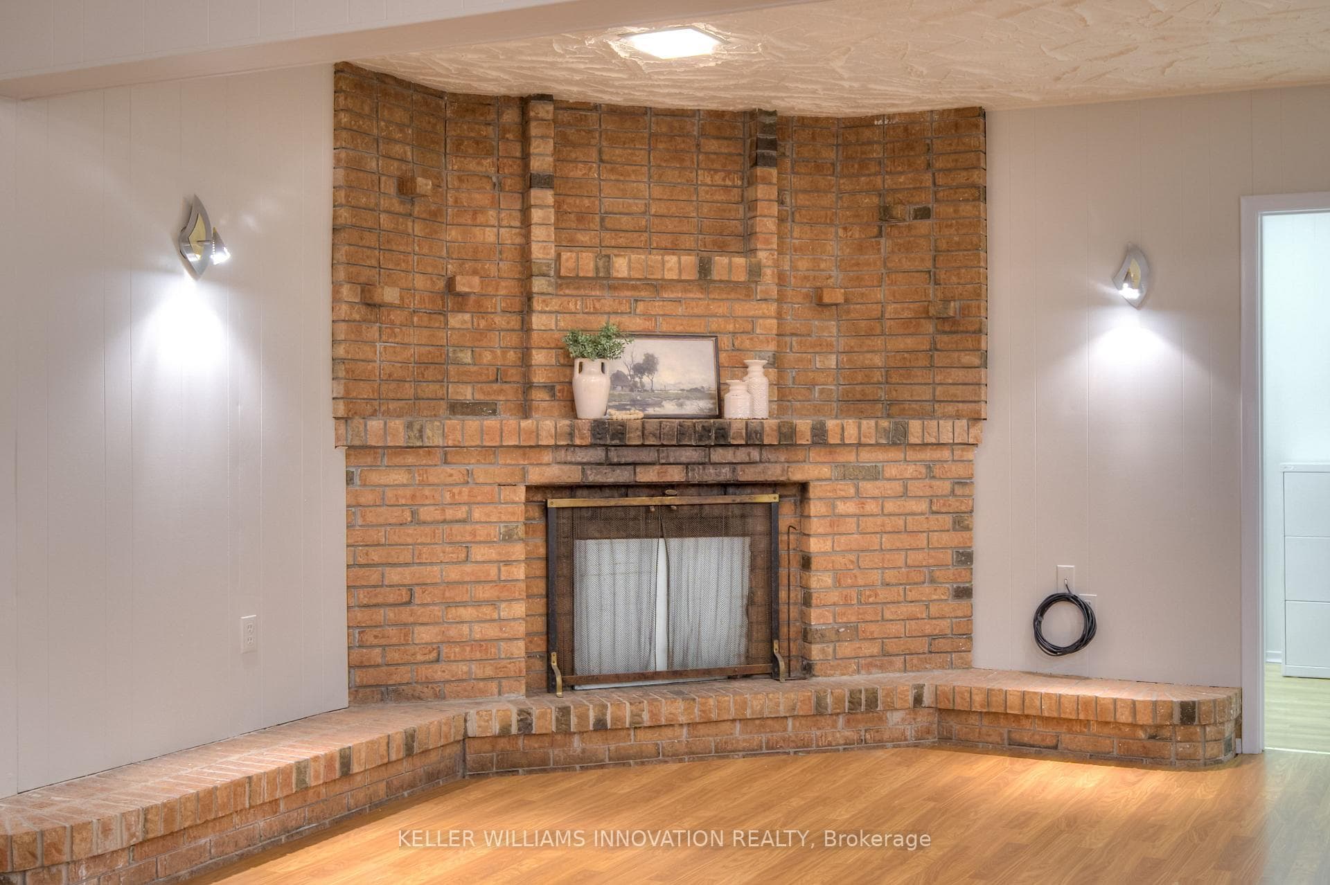 95 Keats Walk photo 34