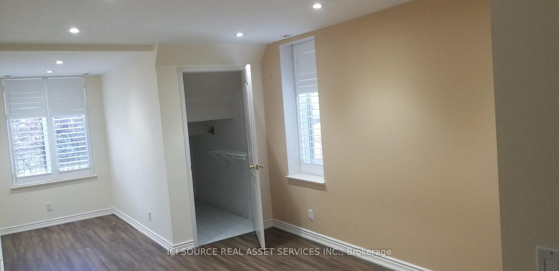 28 Sommerset Way Unit 1131 photo 8