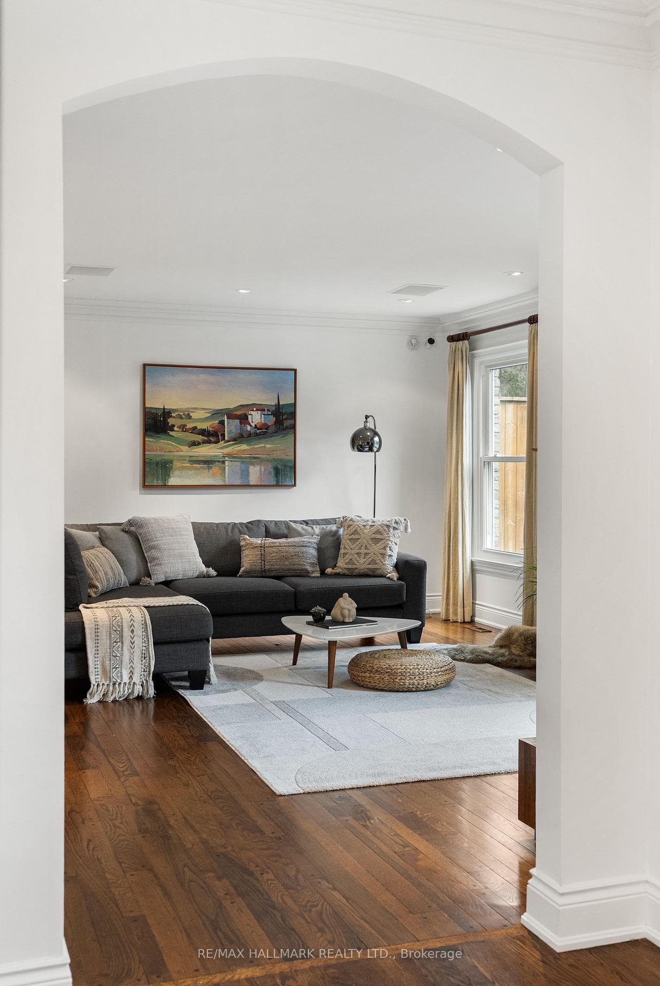 55 Riverside Boulevard photo 15