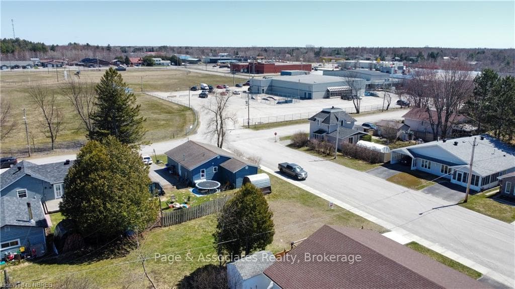 187 WILLIAM Street photo 8