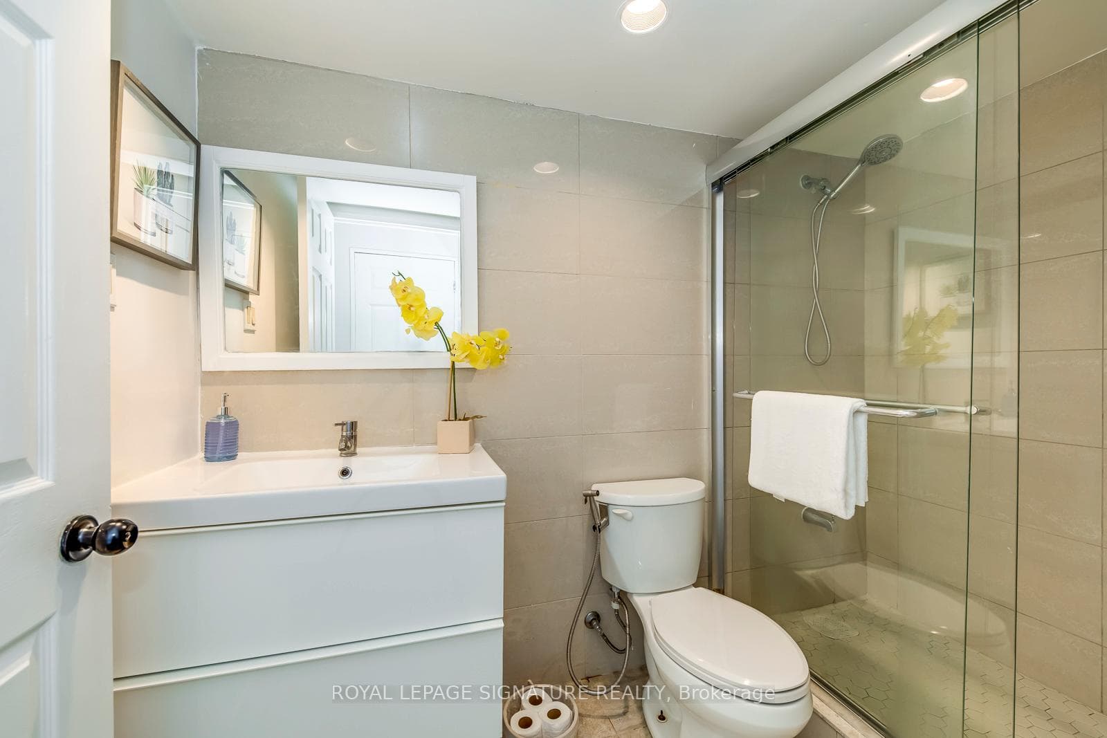 4470 Tucana Court Unit 1107 photo 15