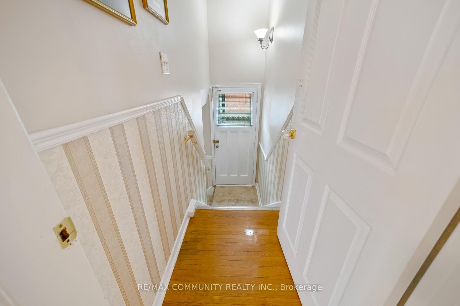 9 Aspendale Drive photo 24