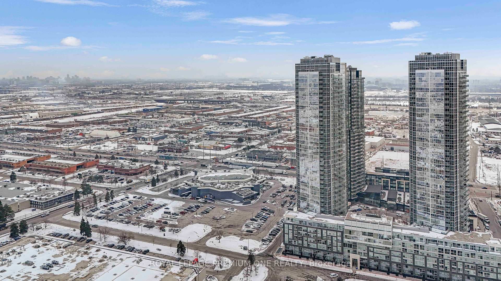 2908 Highway 7 Road Unit 901 photo 48