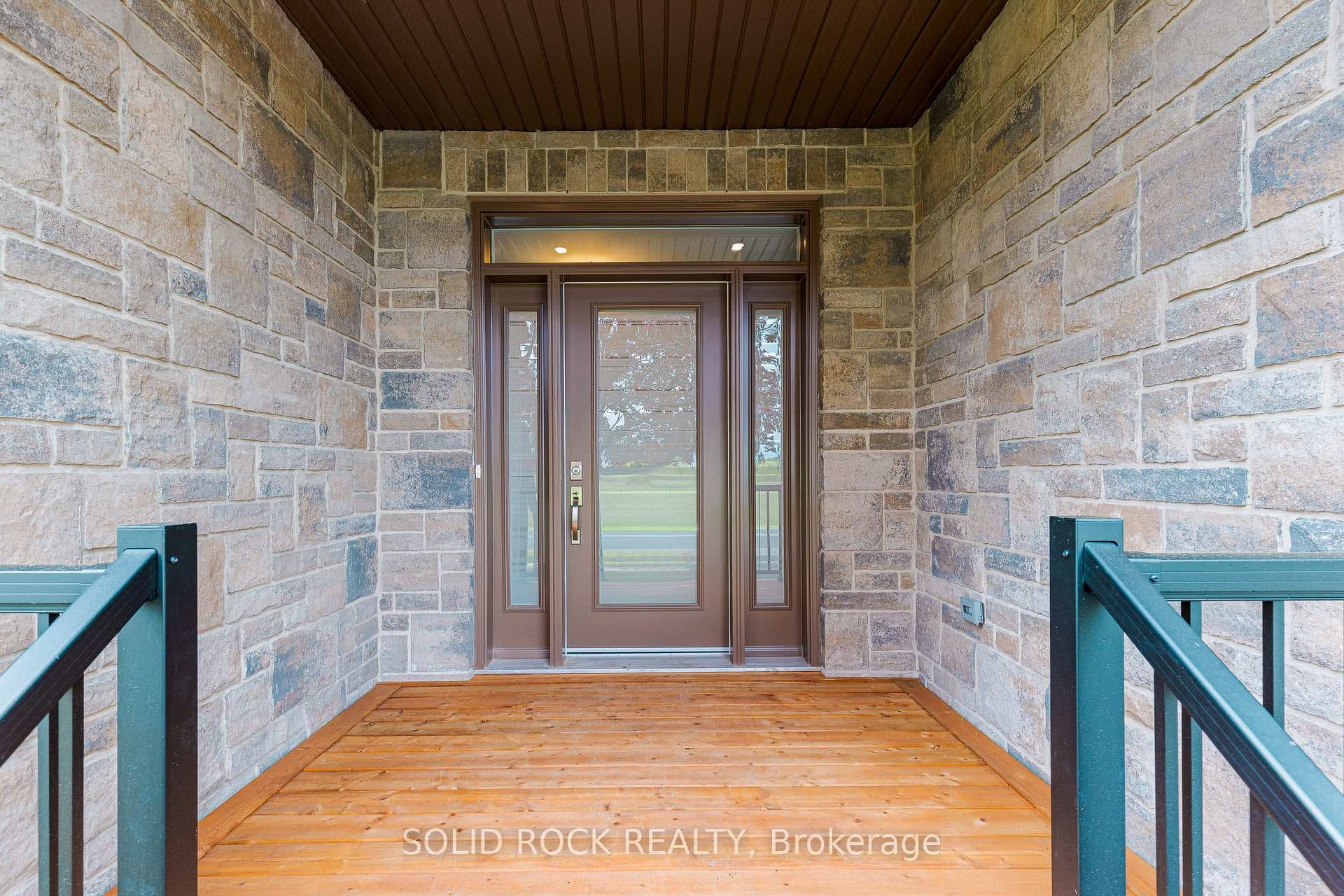 30 Lakeview Drive photo 4