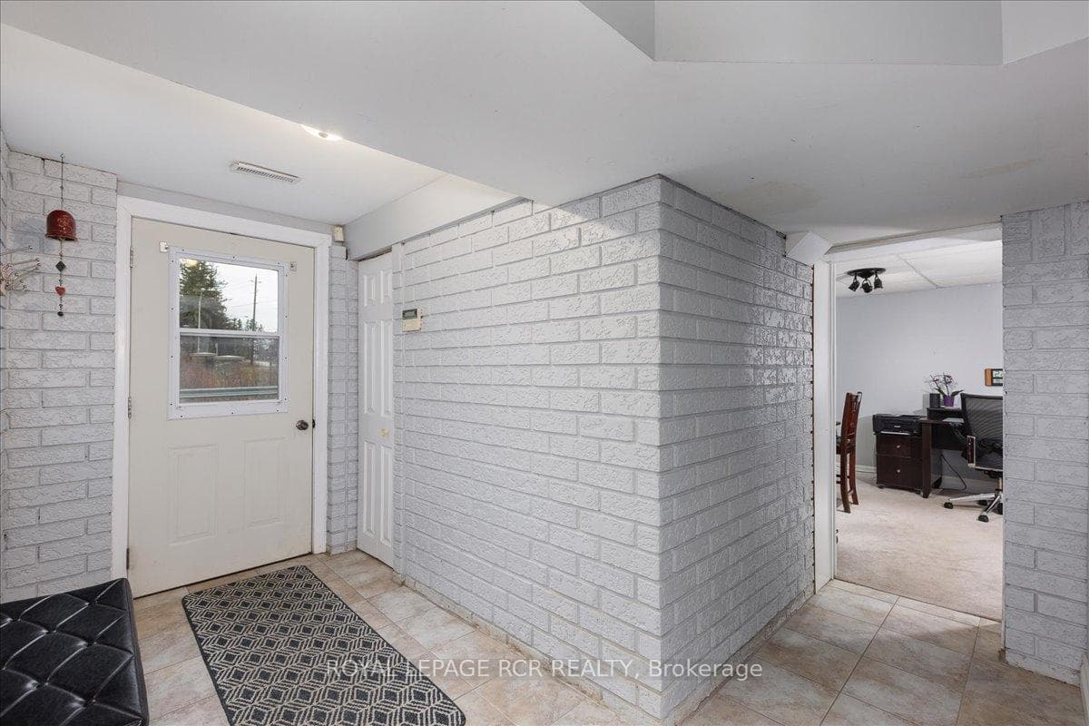 19214 Holland Landing Road photo 22