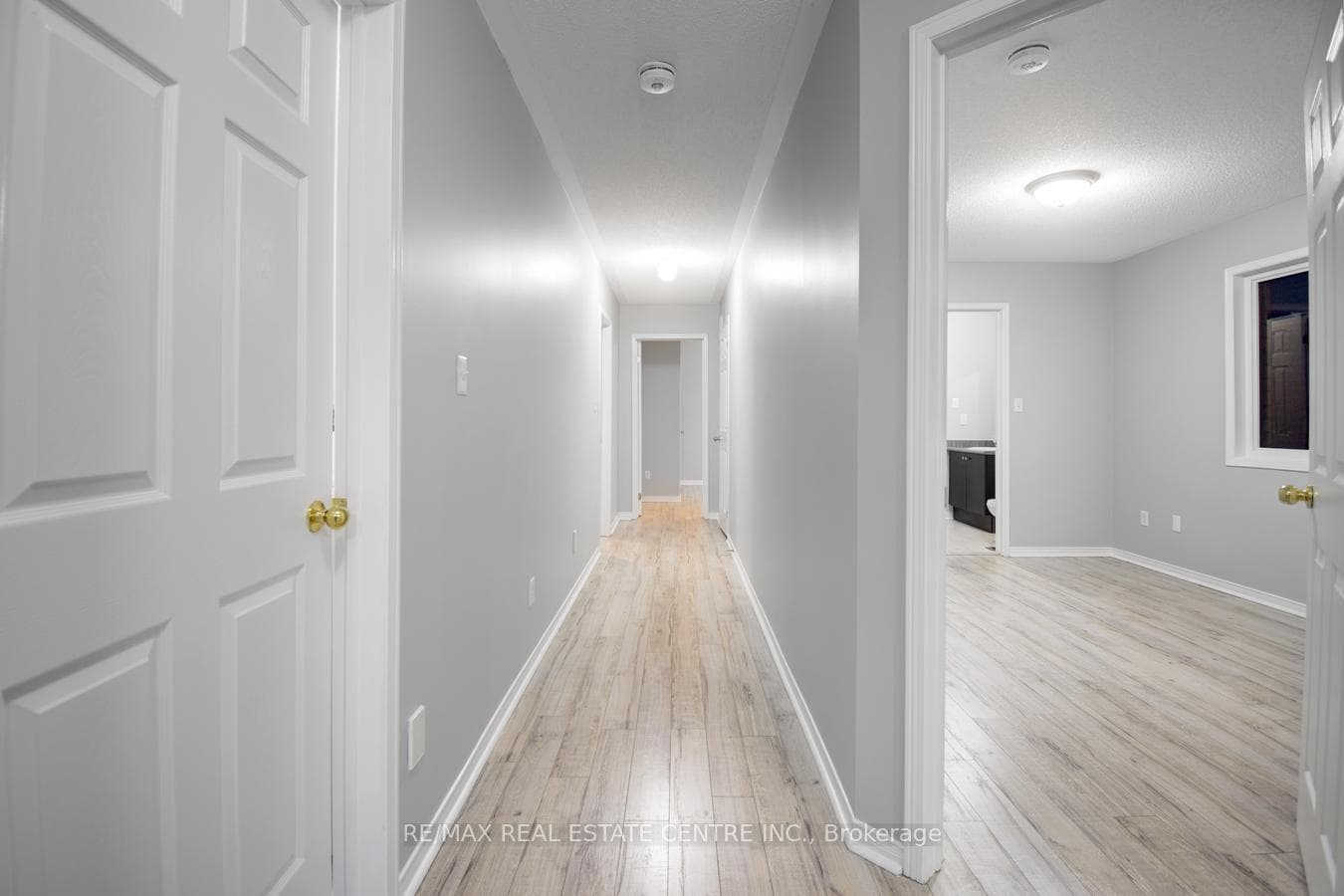 112 Commodore Drive photo 24