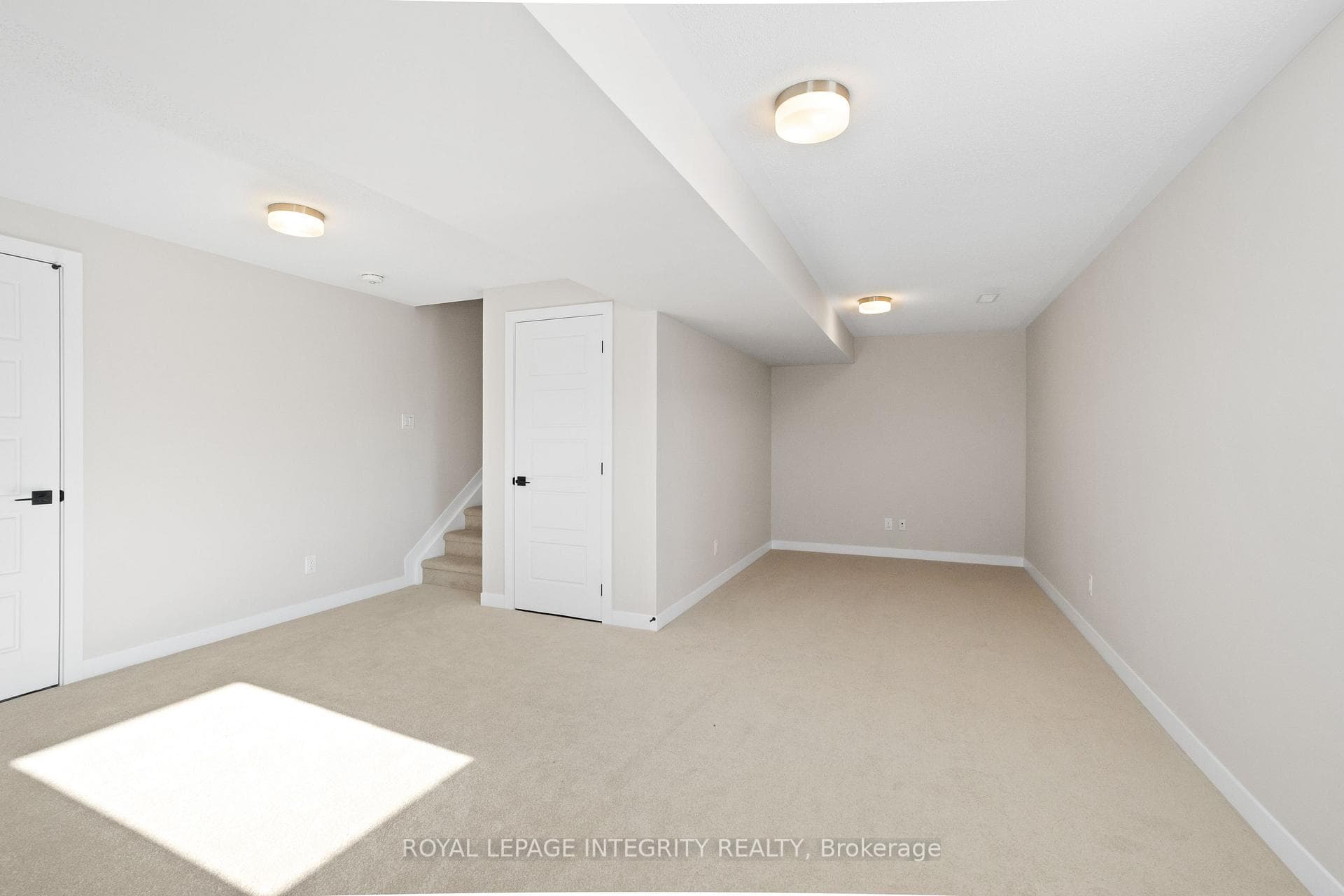 166 Beebalm Crescent photo 28