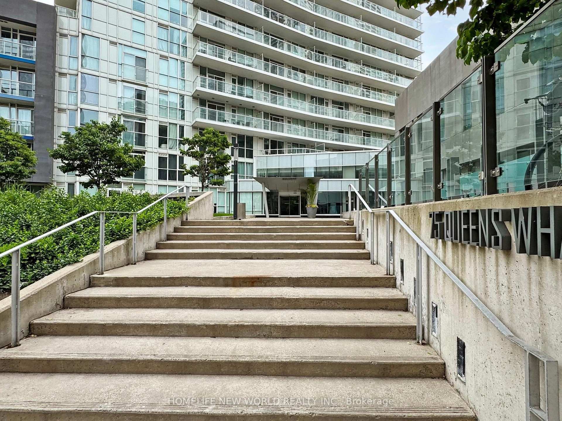 75 Queens Wharf Road Unit 603 photo 4