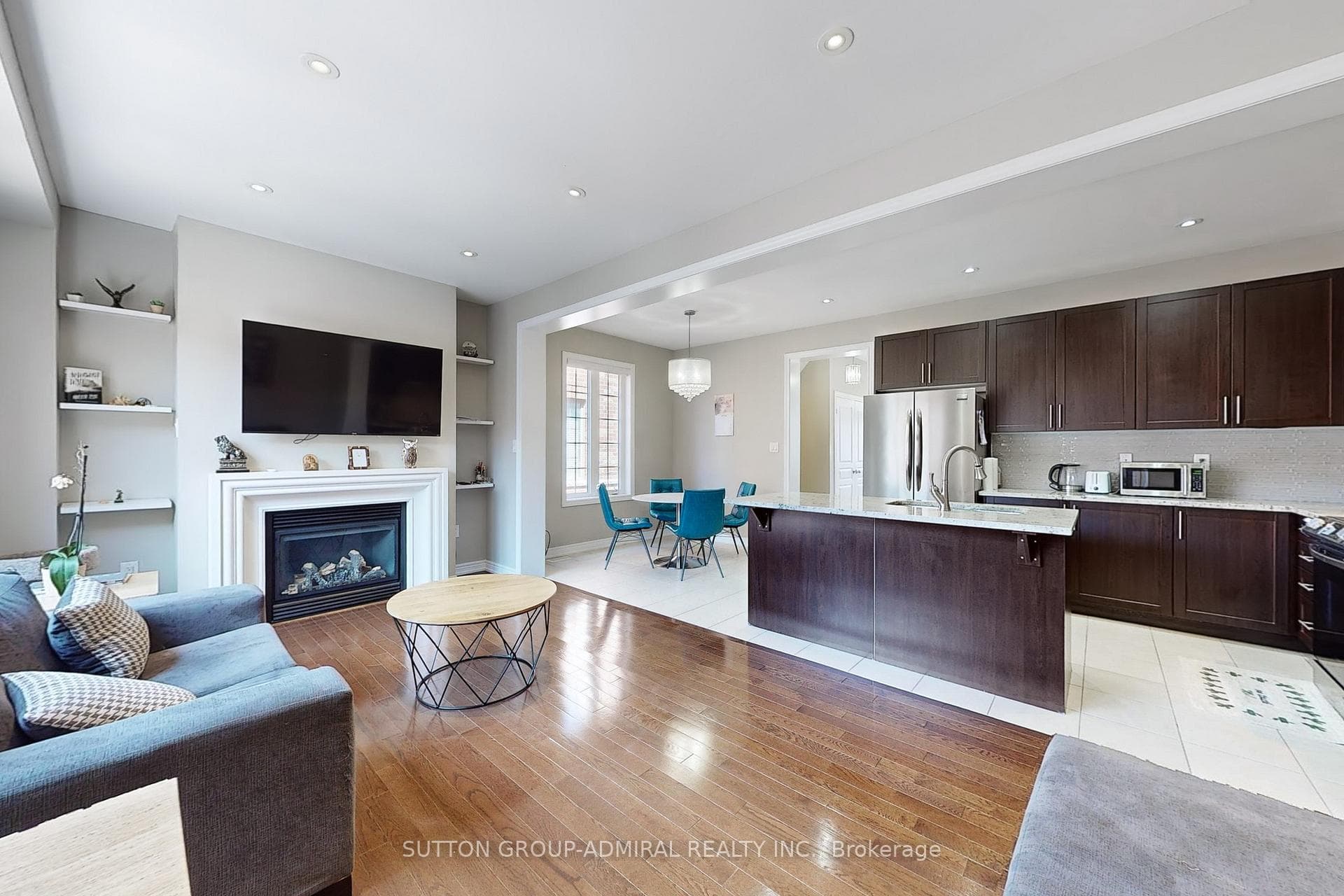 274 Barons Street photo 8