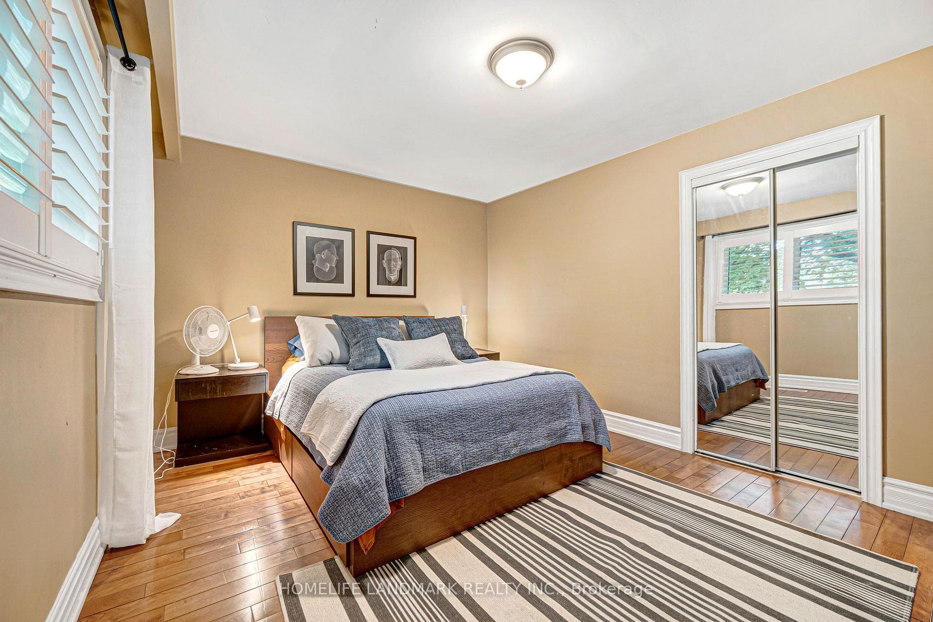 15 Denton Avenue photo 20