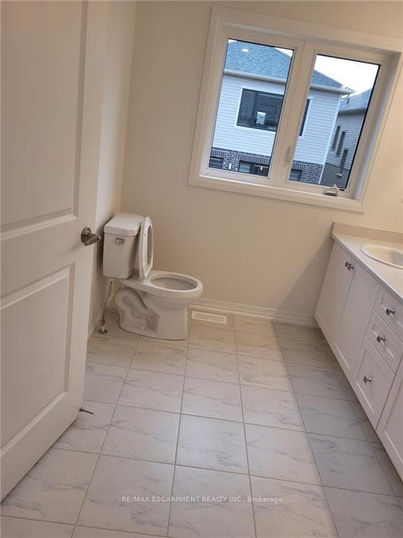 113 Freedom Crest N/A photo 11