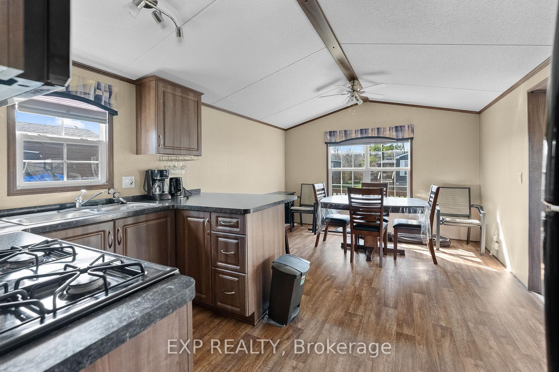 1501 Line 8 Road Unit 110 photo 13