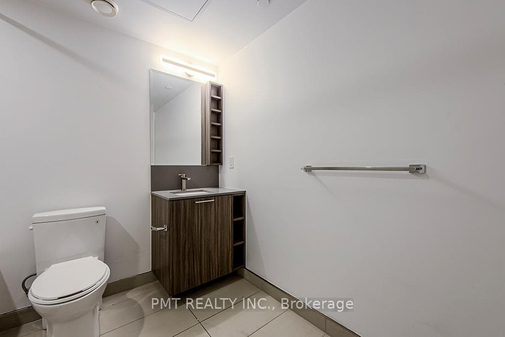 19 Western Battery Road Unit 1801 photo 16