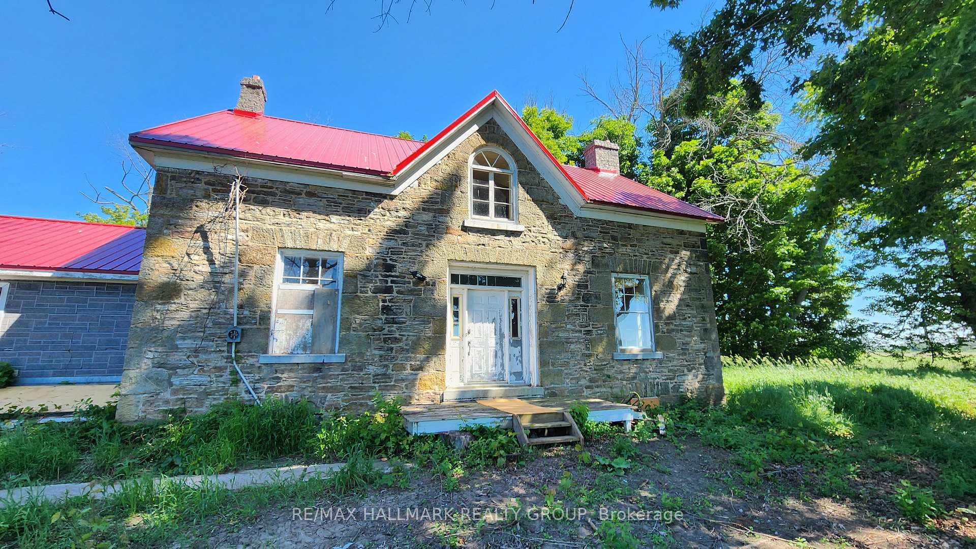2429 Hiscocks Road photo 1