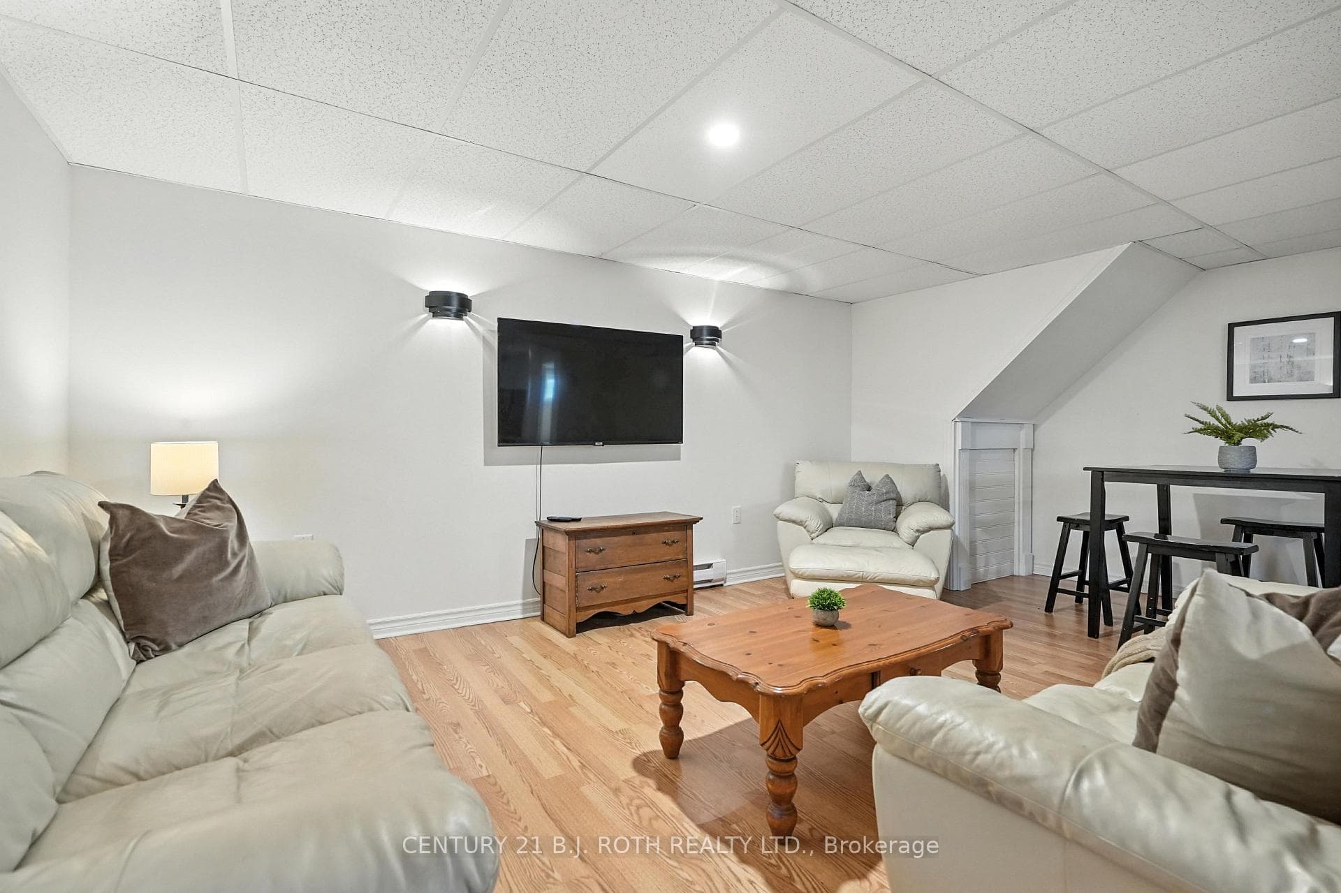 41 Market Street Unit Basement photo 4