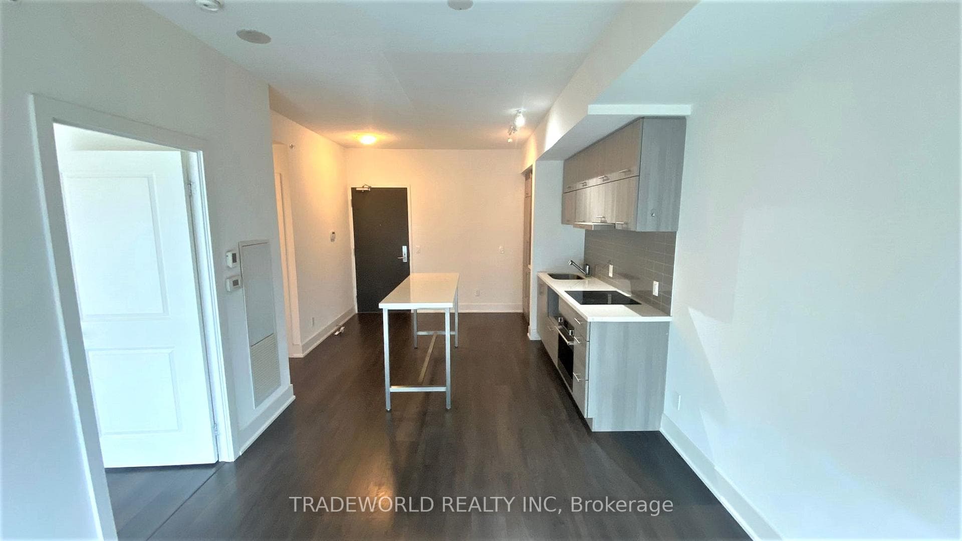 8081 Birchmount Road Unit 913 photo 4