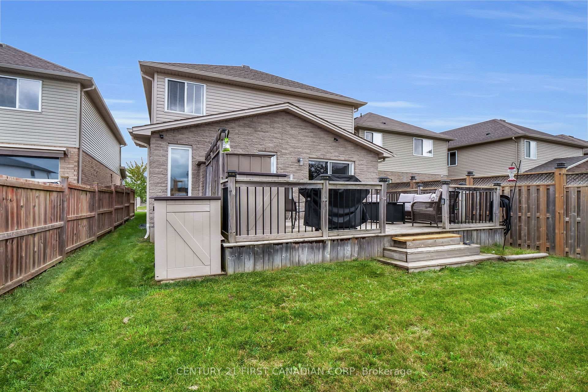 1521 Green Gables Road photo 32