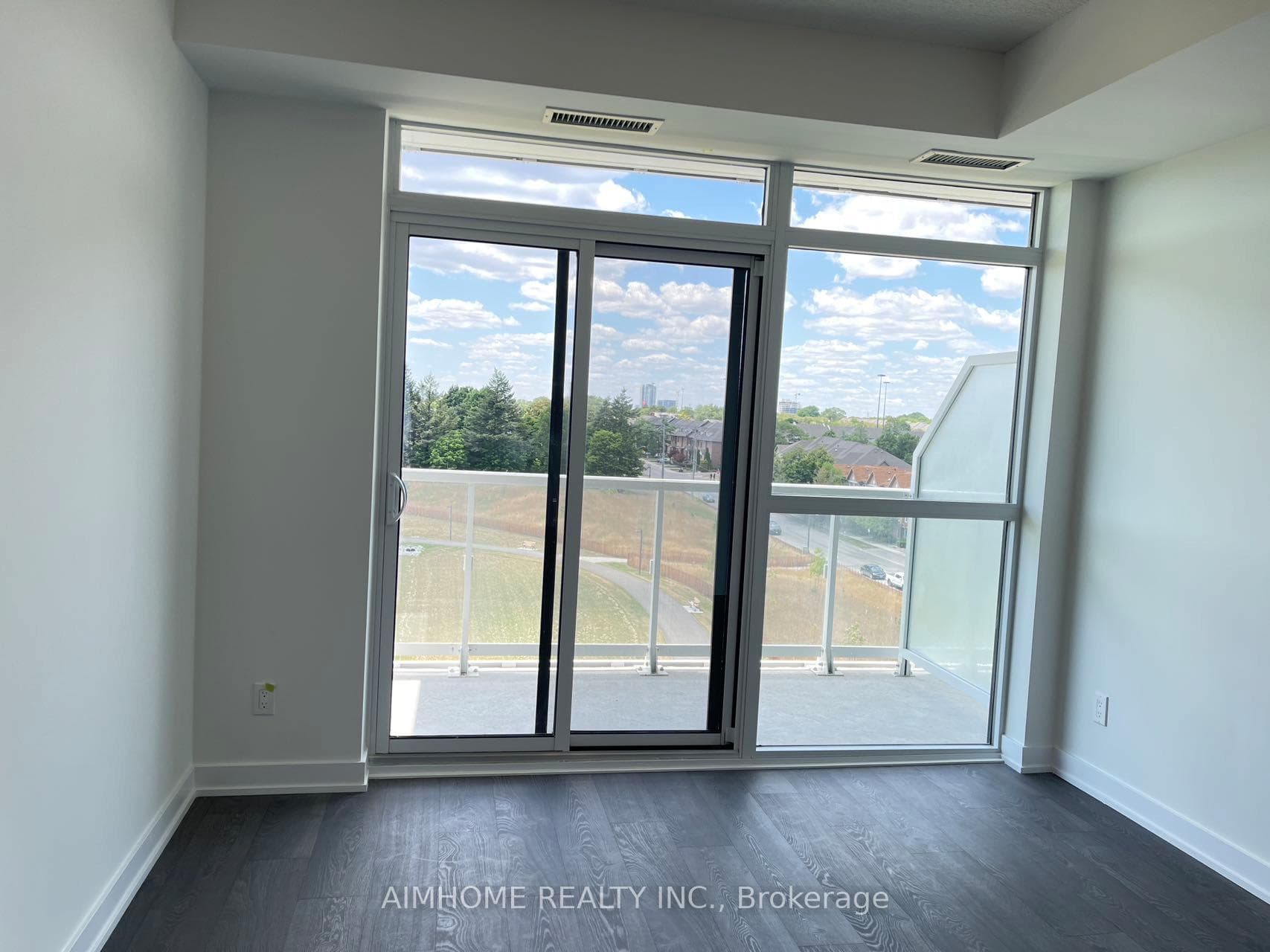 251 Manitoba Street Unit 619 photo 7
