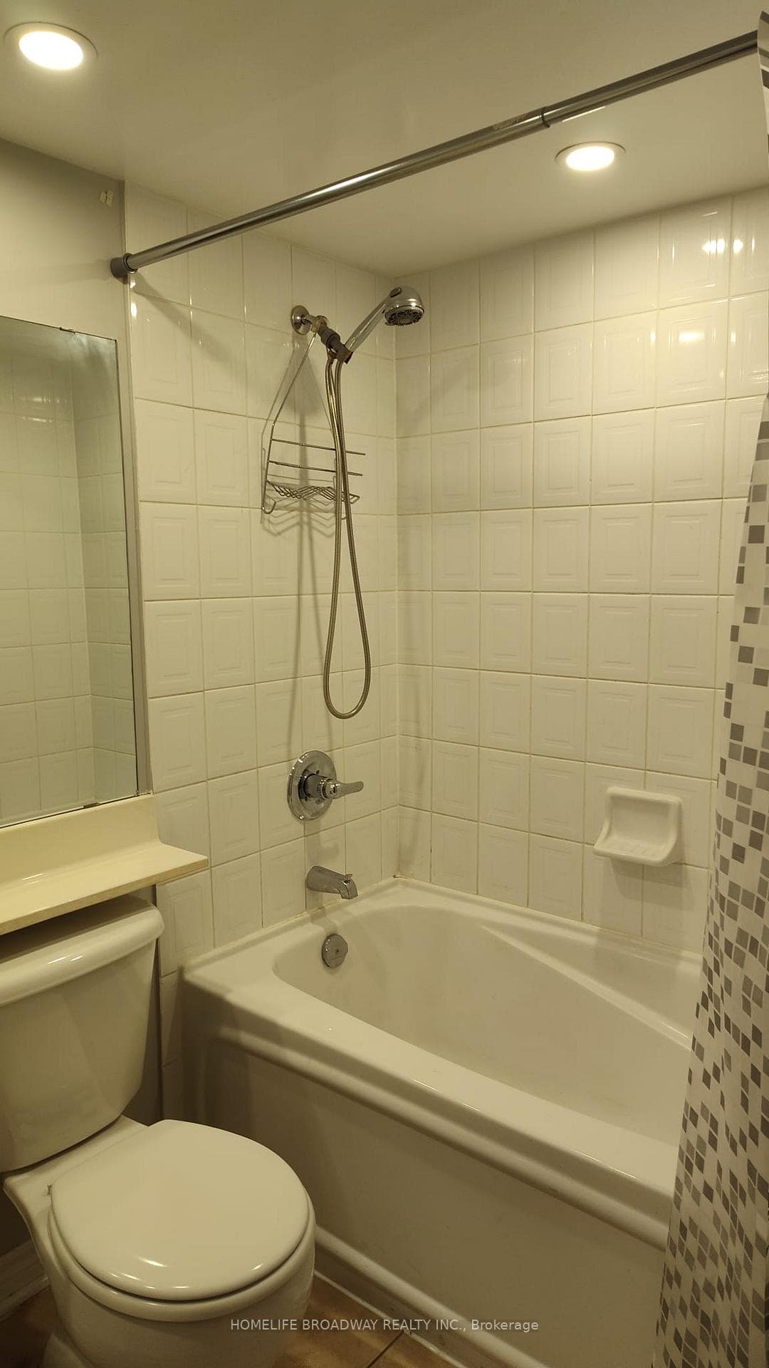 33 Elm Drive Unit 1802 photo 10