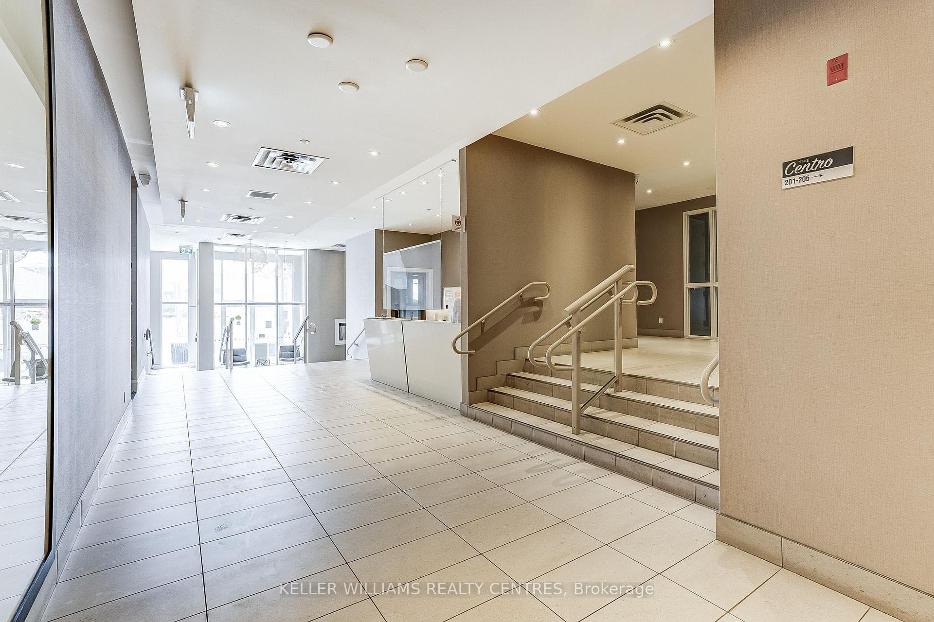 15277 Yonge Street Unit 317 photo 7