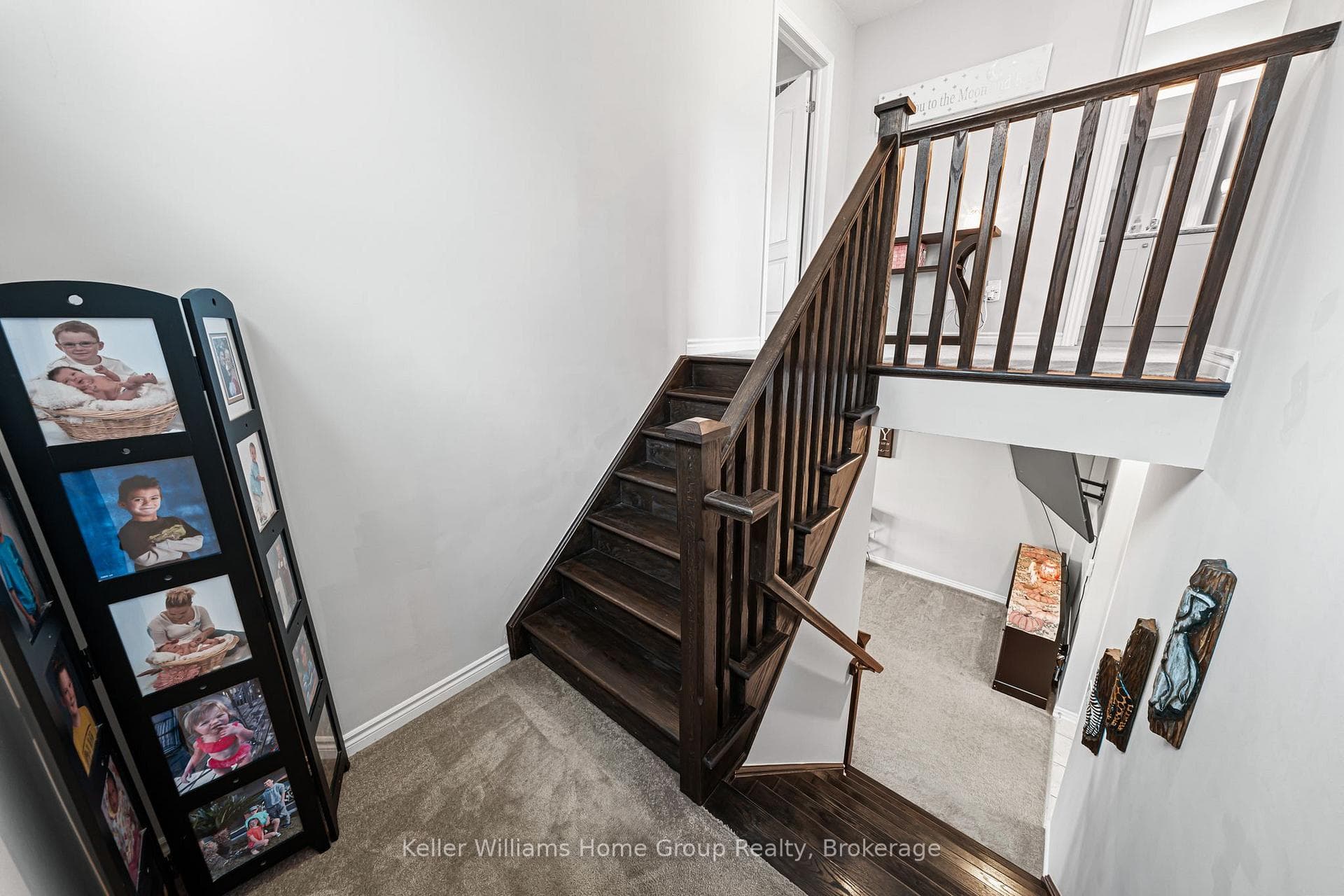 24 Courtney Street photo 21