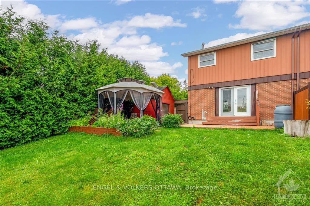 316 DALEHURST Drive photo 25