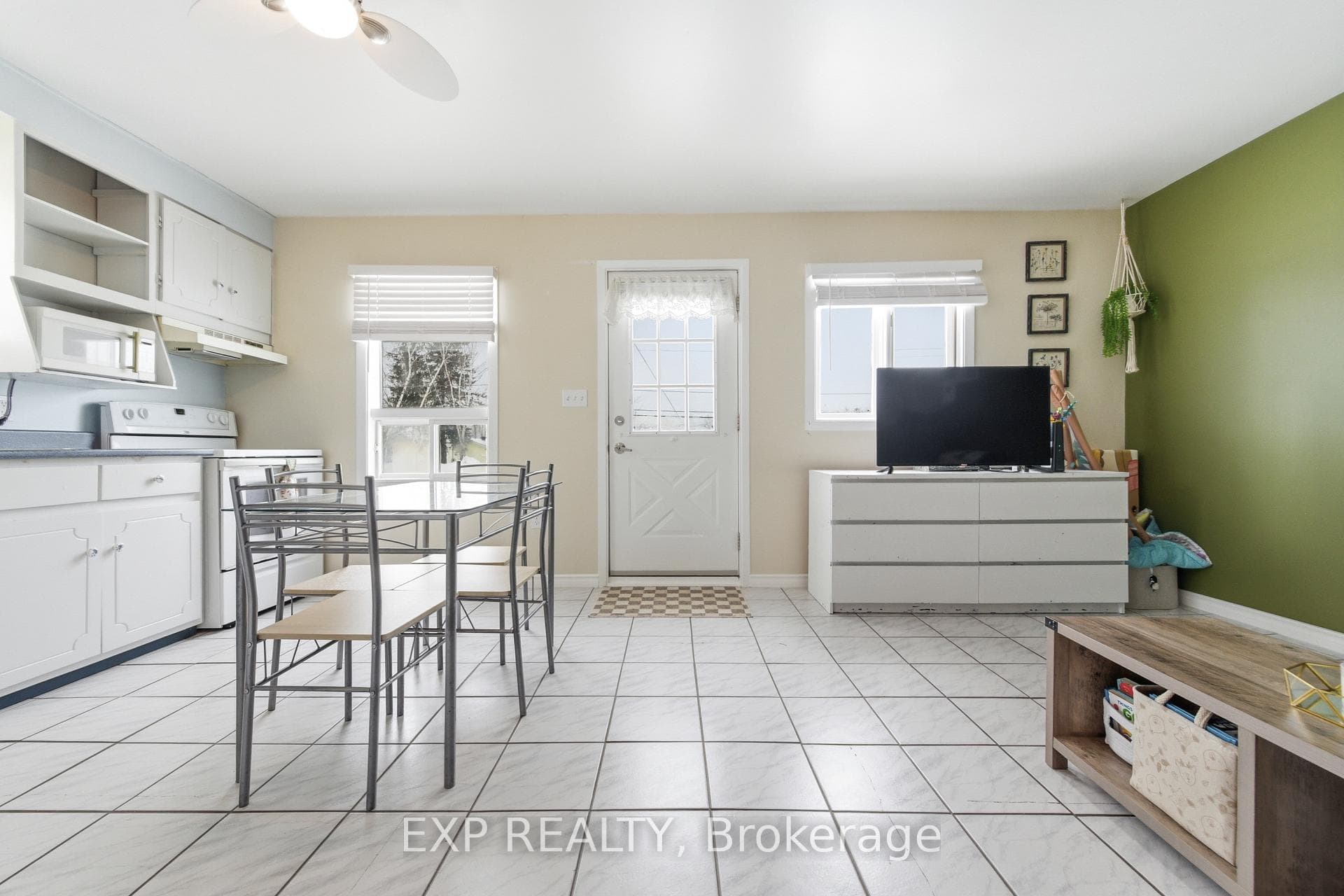 467 Boundary Road photo 24